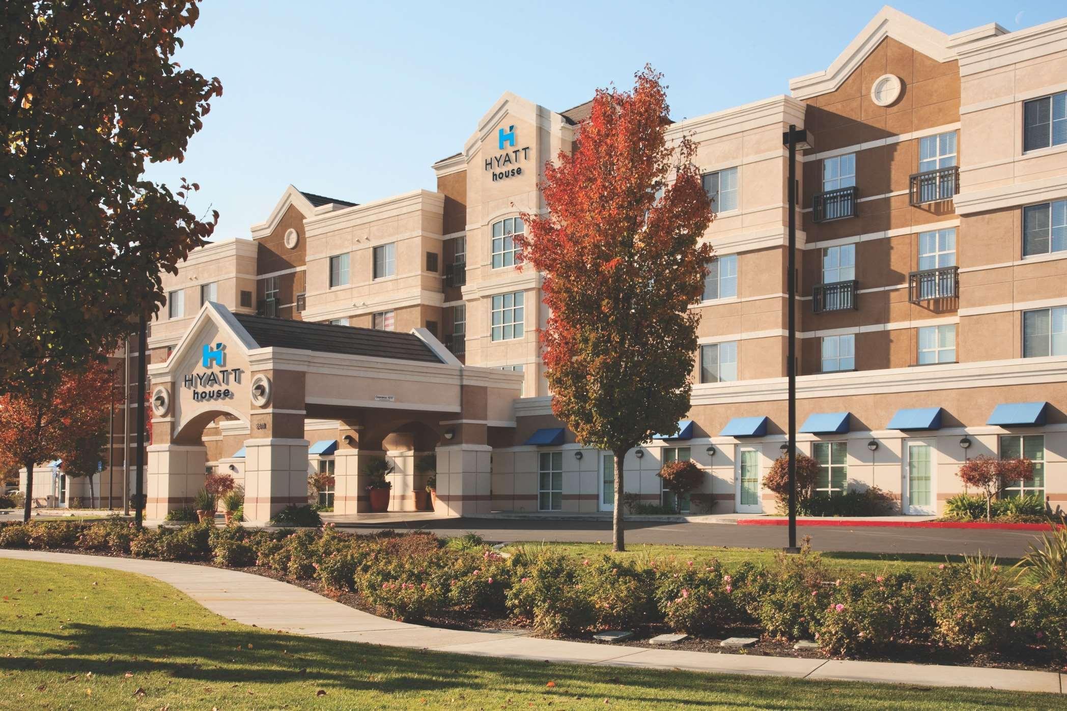 Hyatt House 3*